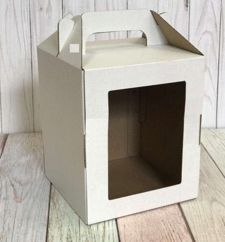 картинка Коробка под пряничный домик и кулич,16*16*20 см (белая) гофрокартон от магазина Компания+
