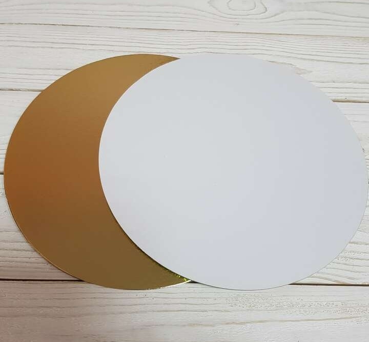 картинка Подложка для торта круглая ( золото,белая ) 28 / 3,2 мм. от магазина Компания+