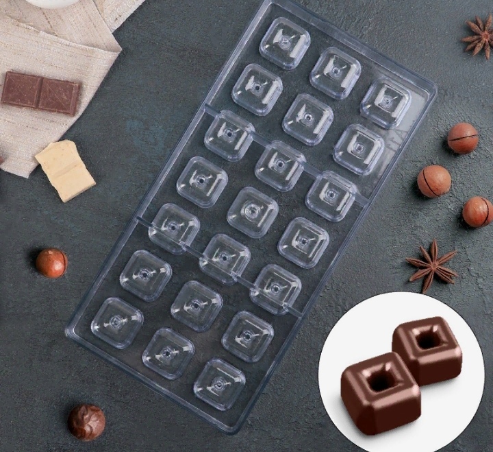 картинка Форма для шоколада "Пончик в форме квадрата" 21 ячейка от магазина Компания+