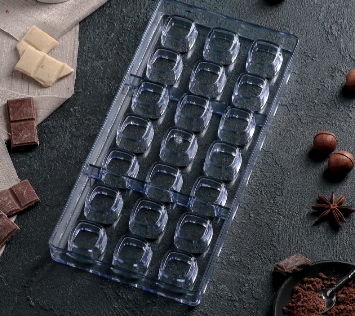 картинка Форма для шоколада "Куб" / 32*16*2 см от магазина Компания+