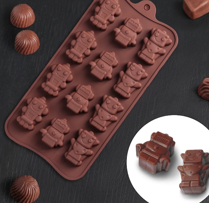 картинка Форма для шоколада "Роботы" / 21*11*1,5 см от магазина Компания+