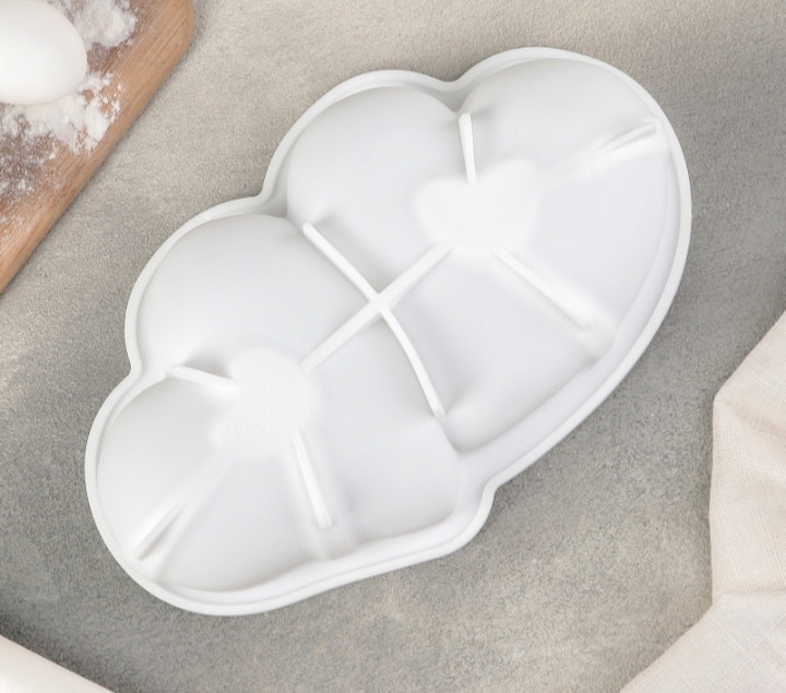картинка Форма для мусовых десертов "Влюбленные сердца" 27*17*6 см от магазина Компания+