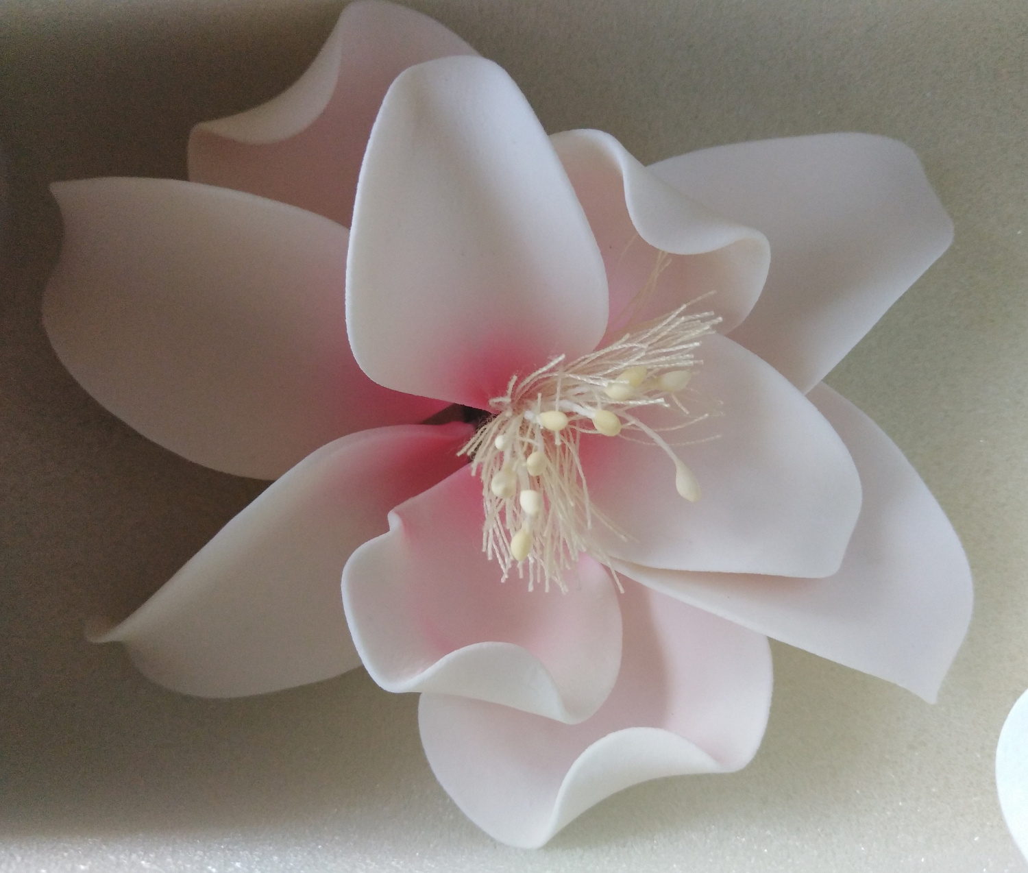 картинка Цветы из мастики "Жасмин розовый" / 8 см. от магазина Компания+